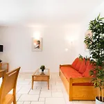 52 4-6 Personnes Plages à Pied Appartement *